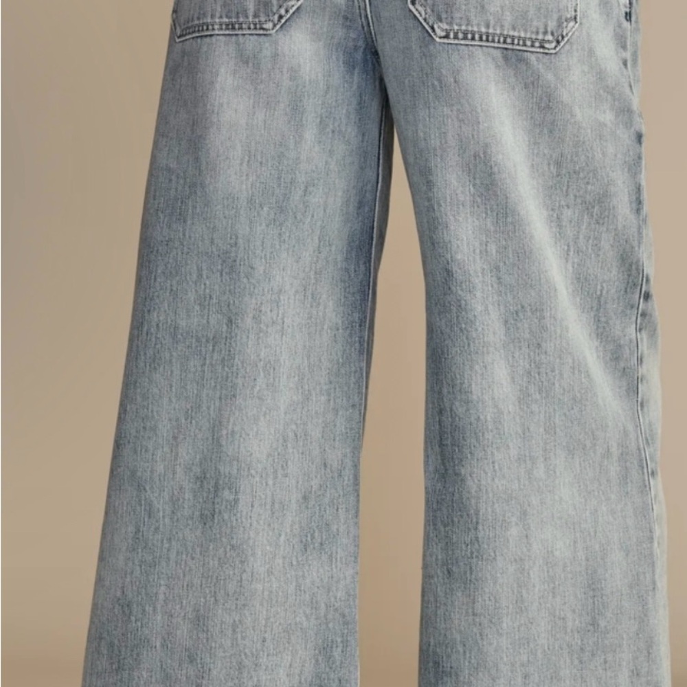 Lucky Brand Jeans with Drawstring and Patch Pockets - Picture 9 of 9